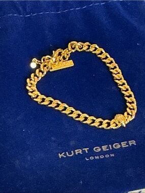 Kurt Geiger Eagle Gold Curb Chain Bracelet with Logo Tag. #1364